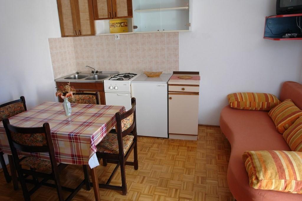 Beautiful Apartment In Crikvenica With Kitchen Room photo